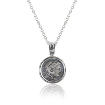 Ασημένιο Κολιέ Φλουρί, Νόμισμα με την Απεικόνιση του Ηρακλή περι