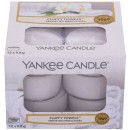 Yankee Candle Fluffy Towels Scented Candle 117,6gr