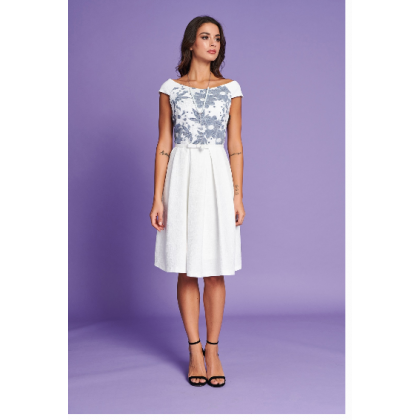 Badoo Λευκό Φορεμα ζακαρ με ωμους εξω (20-169-00)