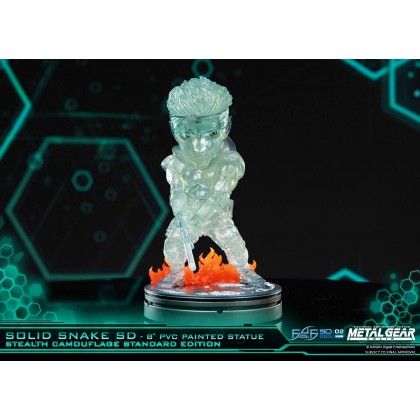 First4Figures - Metal Gear Solid (Stealth Camo. Clear Solid Snak