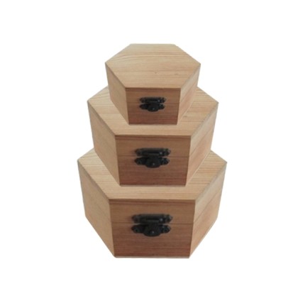 Σετ 3 ξύλινα αλουστράριστα εξάγωνα κουτιά [20601184]