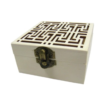 Ξύλινο τετράγωνο αλουστράριστο κουτί σκαλιστό με γεωμετρικά σχήμ