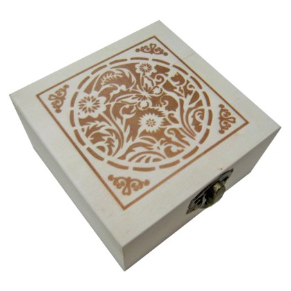 Ξύλινο αλουστράριστο τετράγωνο κουτί με διακοσμητική πυρογραφία 
