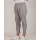 NÉ EN AOÛT The traveler pants with pin tucks in grey