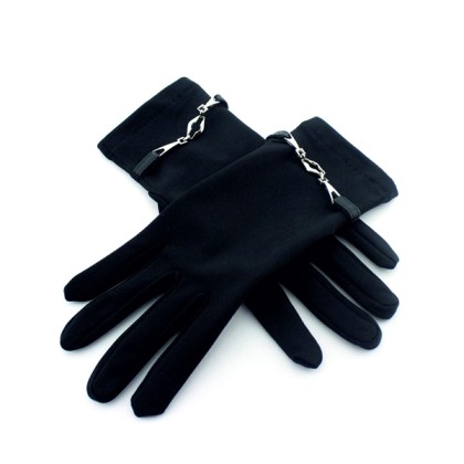 Ελαστικά μαύρα γάντια με αλυσίδα μαύρα