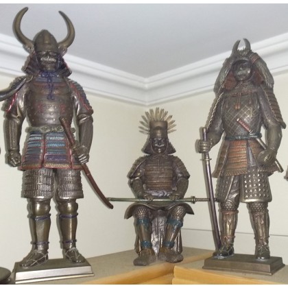 V.RARE STATUES 1/6 SCALE.Three Japanese Samurai warriors in armo