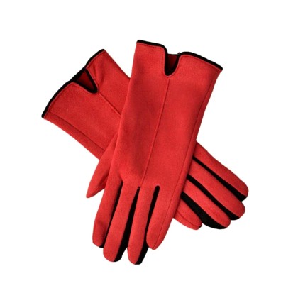 Γυναικεία γάντια με αντίθεση ανάμεσα στα δάχτυλα